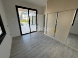 Girne Lapta'da Göz Kamaştırıcı Büyüklükte Satılık 4+1 Villa