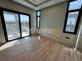 Kaçmaz Fırsat..! Girne Çatalköy'ün En Gözde Süper Lüks Denize Sıfır 4+1 Villası