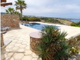 THREE BEDROOM MEDITERRANEAN VILLA WITH AMAZING SEA VIEWS