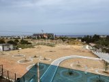 Girne Çatalköy'de Panoramik Deniz Manzaralı Teraslı Bahçeli Satılık 2+1 Dublex Daireler