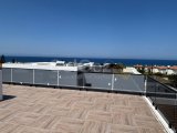 Türk Koçanlı..! Girne Çatalköy'de Denize 500 Metre Muhteşem Kalitede Satılık 4+1 Villalar