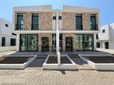 Girne Doğanköy'de Güzel Konum'da Satılık Son Kalan 3+1 İkiz Villalar