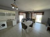 Girne Merkezde Eşi Benzeri Olmayan Eşyalı Yüksek Kira Getirili Satılık 2+1 Penthouse