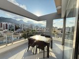 GİRNE MERKEZDE DAĞ VE DENİZ MANZARALI GENİŞ TERASLI SIFIR PENTHOUSE