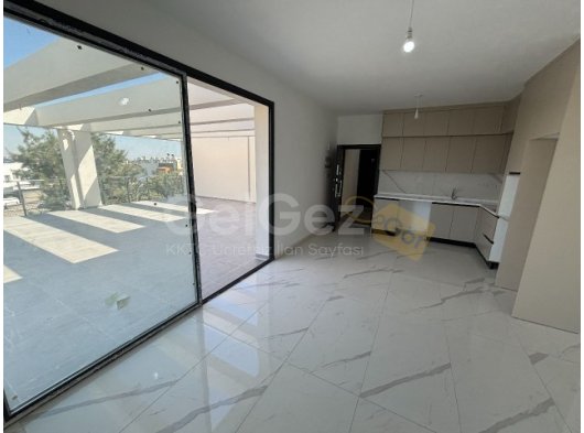 Türk Koçanlı..! Lefkoşa Gönyeli'de Satılık Sıfır Son Kalan 3+1 Penthouse Daireler