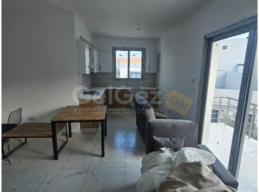 Alcancak da 2+1 eşyalı daire