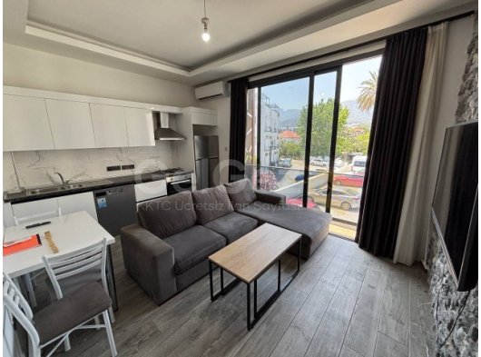Girne Alsancak'ta Şokmar Premium Markete Yakın Kiralık Eşyalı 2+1