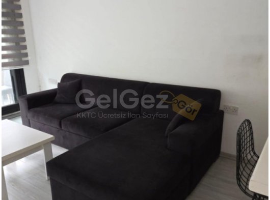 FIRSATT✨ GİRNE MERKEZE YAKIN KONUMDA DOĞANKÖY BÖLGESİ YÜZME HAVUZU - KAPALI OTOPARK GİBİ AVANTAJLARI BULUNAN SİTEDE KİRALIK 1+1 FULL EŞYALI TERASLI DAİRE