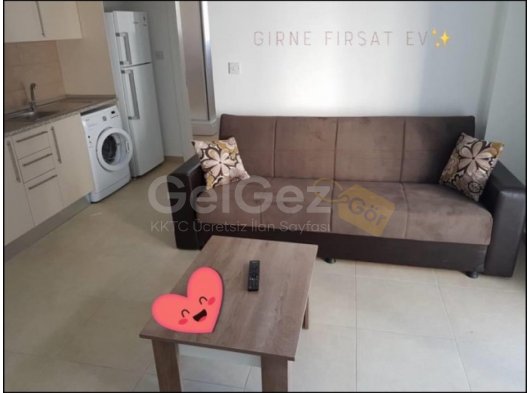 FIRSATT✨..GİRNE MERKEZ’DE ASANSÖR- BARİYERLİ OTOPARK- KAPALI DEVRE GÜVENLİK KAMERASI GİBİ AVANTAJLARI BULUNAN BİNADA KİRALIK 1+1 FULL EŞYALI DAİRE AYLIK 520£