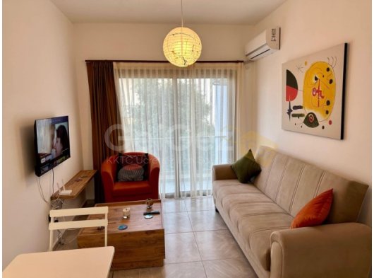 GİRNE MERKEZE YAKIN KONUMDA KİRALIK 1+1 FULL EŞYALI GENİŞ TERASA SAHİP YENİ DAİRE