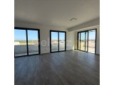 GAZİMAĞUSA YENİ BOĞAZİÇİ BÖLGESİ 2+1 SIFIR DAİRE DENİZ MANZARALIK 150m2 GENİŞ TERASLI SATILIK - 5338641212