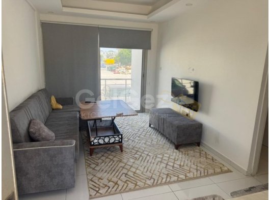 GİRNE KARAOĞLANOĞLU ANA YOL ÜZERİNDE KİRALIK 1+1 DAİRE
