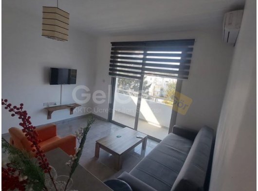 GİRNE KARAOĞLANOĞLU BÖLGESİ ANA CADDE ÜZERİ KONUMDA GAUYE YAKIN FULL EŞYALI KİRALIK 1+1 DAİRE