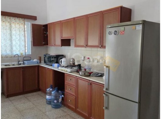 GİRNE KARAOĞLANOĞLU GENİŞ KULLANIM ALANINA SAHİP BAHÇELİ 1+1 KİRALIK DAİRE