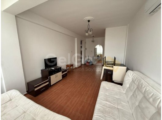 GİRNE MERKEZ NUSMAR VE ŞOK MARKET YAKIN