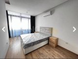 Girne Merkez'de Muhteşem Konum'da Eşyalı Kiracılı Satılık Loft 2+1 Daire
