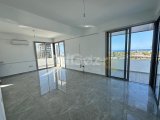 Girne Merkez Deniz/Dağ Manzaralı Satılık 3+1 Penthouse