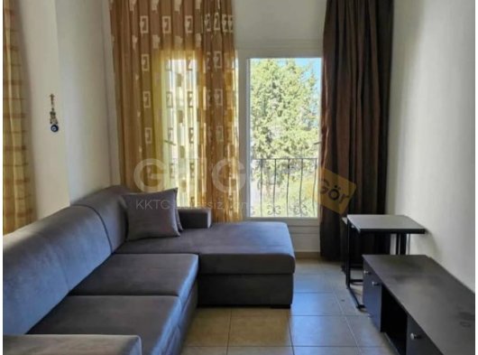 GİRNE ALSANCAK FULL EŞYALI TEK DEPOZİTO ZEMİN KATTA AYLIK ÖDEMELİ FIRSAT FİYATA KİRALIK 3+1 DAİRE