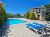 Girne- Alsancak Özel Havuzlu/Denize 170 M, 3+1Villa
