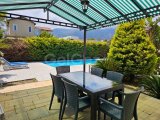 Girne- Alsancak Özel Havuzlu/Denize 170 M, 3+1Villa