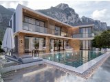 Girne Karmi’de Dağ/Deniz Manzaralı Satılık Villa (Son 2 adet)