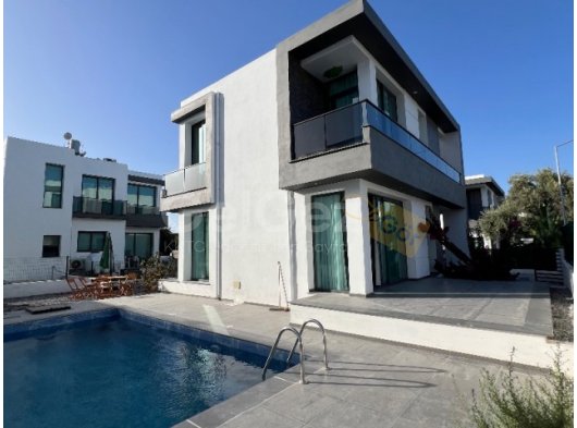 Ozanköy – Özel Havuzlu Satılık 3+1 Villa