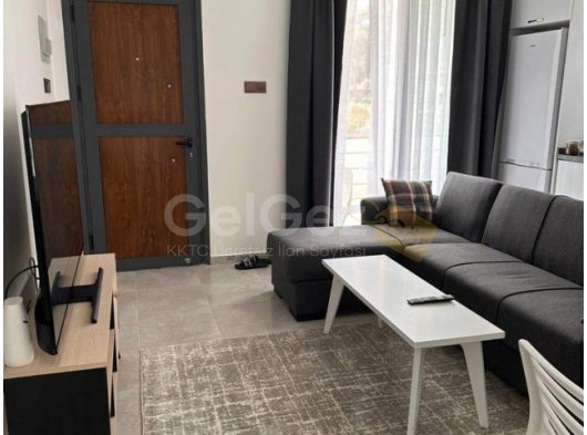 GİRNE KARAOĞLANOĞLU DENİZ KENARI HAVUZLU SİTEDE FULL EŞYALI AYLIK ÖDEMELİ FIRSAT FİYATA KİRALIK 1+1 DAİRE