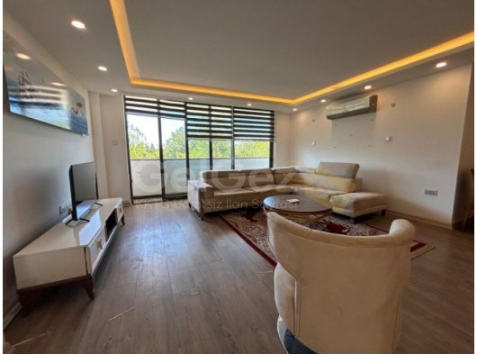 GİRNE MERKEZ ULTRA LUX SİTE İÇERİSİNDE FULL EŞYALI BAKIMLI AYLIK ÖDEMELİ KİRALIK 3+1 DAİRE