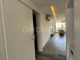 GİRNE MERKEZ ULTRA LUX SİTE İÇERİSİNDE FULL EŞYALI BAKIMLI AYLIK ÖDEMELİ KİRALIK 3+1 DAİRE