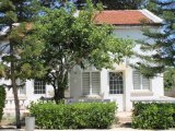 GİRNE KARAOĞLANOĞLU FULL EŞYALI SİTE İÇERİSİNDE FIRSAT FİYATA KİRALIK 1+0 DAİRE