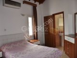 GİRNE ALSANCAKTA DENİZ MANZARALI ÖZEL HAVUZLU GÜNLÜK 5+2 VİLLA