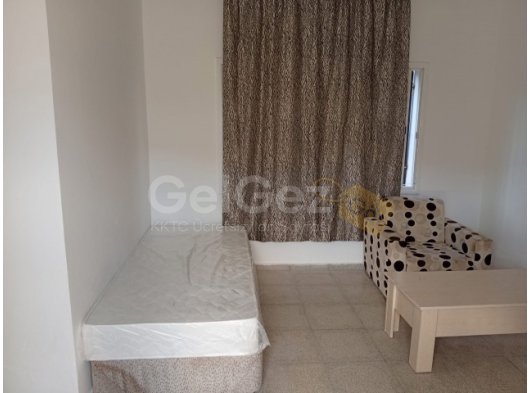 GİRNE KARAOĞLANOĞLU FULL EŞYALI TEK DEPOZİTO GAUYE 5 DK UZAKLIKTA KİRALIK 1+0 DAİRE