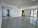 Girne Merkez'de Göz Alıcı 3+1 Penthouse - Şehir ve Doğa Manzaralı