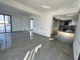 Girne Merkez'de Göz Alıcı 3+1 Penthouse - Şehir ve Doğa Manzaralı