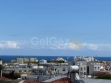 Girne Merkez'de Göz Alıcı 3+1 Penthouse - Şehir ve Doğa Manzaralı