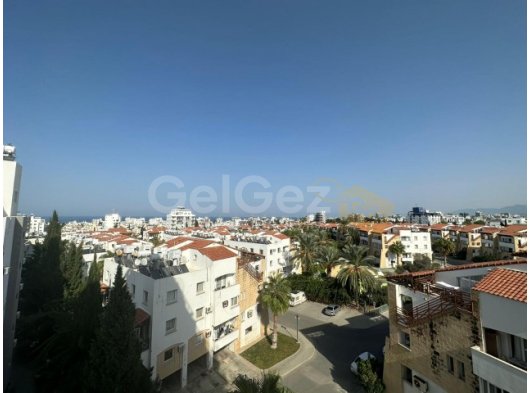 GİRNE MERKEZDE YATIRIMLIK SATILIK 2+1 DAİRE