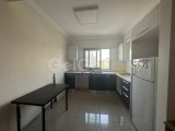GİRNE MERKEZDE TÜRK KOÇANLI SATILIK 2+1 DAİRE