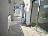 Girne Merkez'de Göz Alıcı 3+1 Penthouse - Şehir ve Doğa Manzaralı