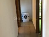 Lefkoşa Küçük Kaymaklı'da Şehir Manzaralı, Yarı Eşyalı 3+1 Daire - Hemen Satın Alın!