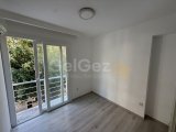 Girne merkezde limana çok yakın konumda kiralık 2+1 eşyasız daire Aylık 720£