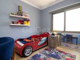 Girne merkez nusmar market bölgesi fırsat fiyata satılık 2+1 full eşyalı residence daire