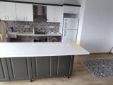 FIRSATT✨ GİRNE MERKEZ BELEDİYE ARKASİ ESDEGER KOCAN KREDİYE UYGUN ASANSORLU BİNADA 100M2 KAPALİ ALANA SAHİP ESYALİ 2+1 BAKİMLİ DAİRE