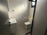 GİRNE KARAOGLANOGLU BOLGESİNDE DENİZE COK YAKİN KONUMDA OZEL GENİS BAHCELİ 3+1 FULL YENİ ESYALİ DUBLEX LOFT MUSTAKİL TADİNDA DAİRE✨