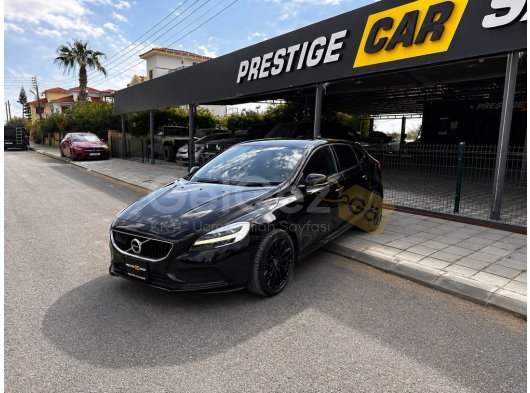 2020 Model Otomatik Volvo V40