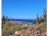 Karşıyaka'da 2 evlek 3400 a2 satılık arsa 150.000 STG / 0548 823 96 10