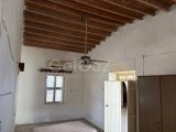 GAZİMAĞUSA İNÖNÜ SATILIK EŞYASIZ 2+1 MÜSTAKİL EV