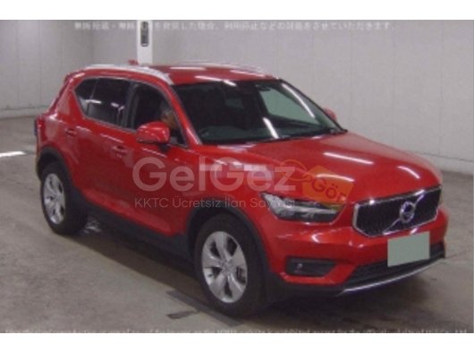 VOLVO XC40 B4