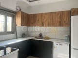 Girne Alsancak'ta Satılık 2+1 Daire - Ful Eşyalı, Ortak Havuz ve Balkon Avantajları!