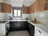 Girne Alsancak'ta Satılık 2+1 Daire - Ful Eşyalı, Ortak Havuz ve Balkon Avantajları!