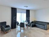 Girne Alsancak'ta Muhteşem Dağ ve Deniz Manzaralı 1+1 Yarı Eşyalı Daire